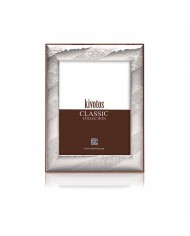 Silver frame forged with crumpling stripes