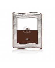 Silver frame forged with crumpling stripes